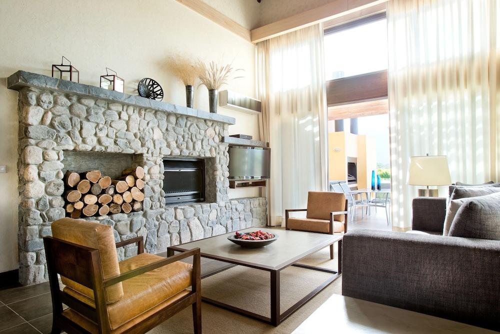 Готель Grace Кафаяте Екстер'єр фото Living room